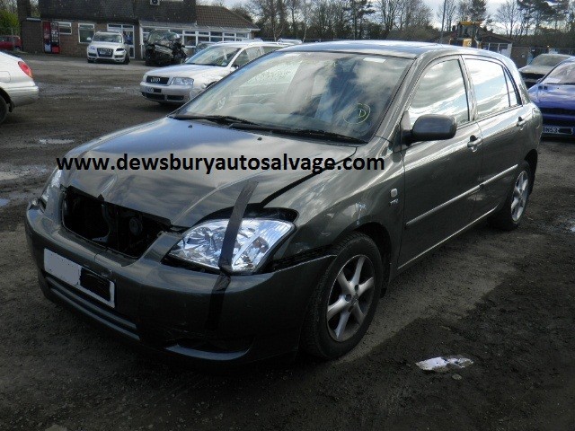 TOYOTA COROLLA 1600 CC GREY BREAKING SPARES NOT SALVAGE 5 DOOR HATCHBACK 2002