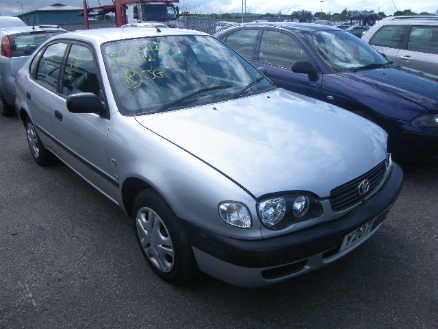 TOYOTA COROLLA 1600 CC AUTOMATIC BREAKING SPARES NOT SALVAGE 2000