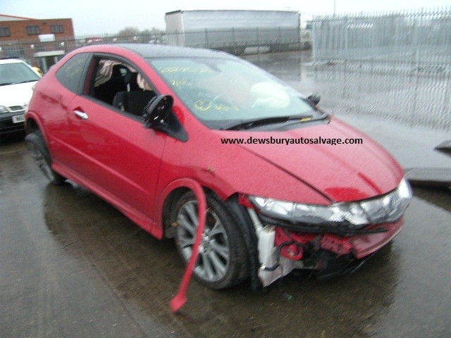 HONDA CIVIC 2200 CC 2008 RED BREAKING SPARES NOT SALVAGE