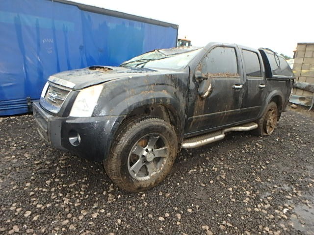 ISUZU RODEO DENVER MAX 3000 CC TF DIESEL BLACK PICK-UP 4 SPEED AUTOMATIC BREAKING SPARES 2009
