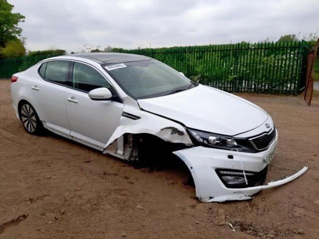 2014 KIA OPTIMA SALOON 1.7 DIESEL AUTOMATIC - BREAKING FOR PARTS