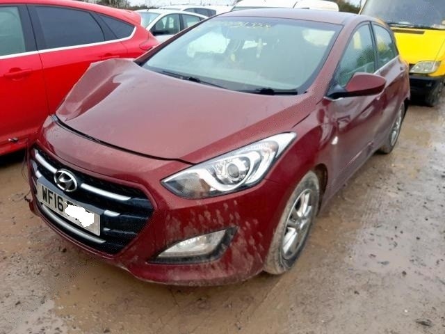 2016 HYUNDAI I30 1.6 CRDI MANUAL - BREAKING PARTS