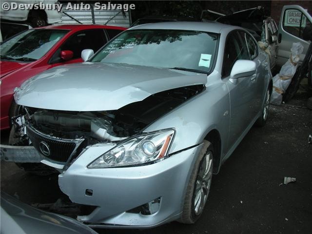 LEXUS IS220 2200 CC SILVER MANUAL DIESEL 4DOOR 2010.