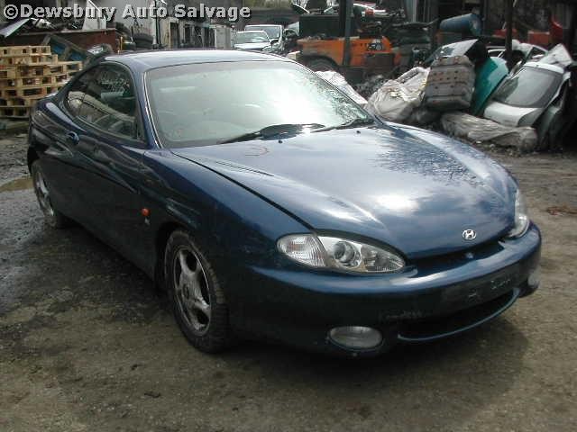 HYUNDAI COUPE  1600 1997 RED Manual Petrol 2Door