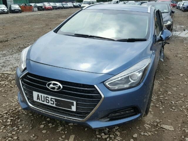HYUNDAI i40 I40 BNESS BLUE 1700 CC 6 SPEED MANUAL DIESEL ESTATE 2015