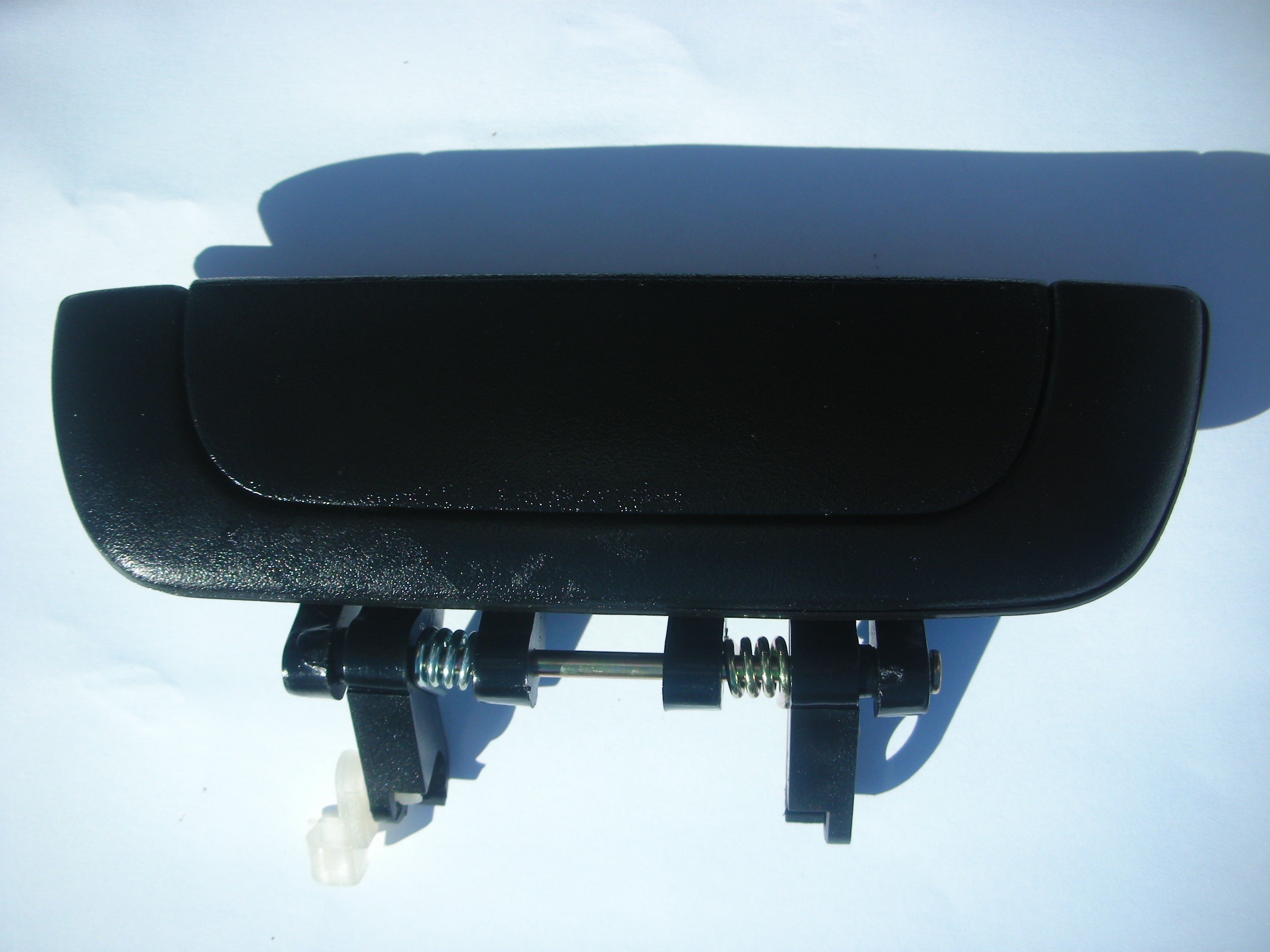 SUZUKI BALENO PASSENGER SIDE REAR DOOR HANDLE 1995-2001.