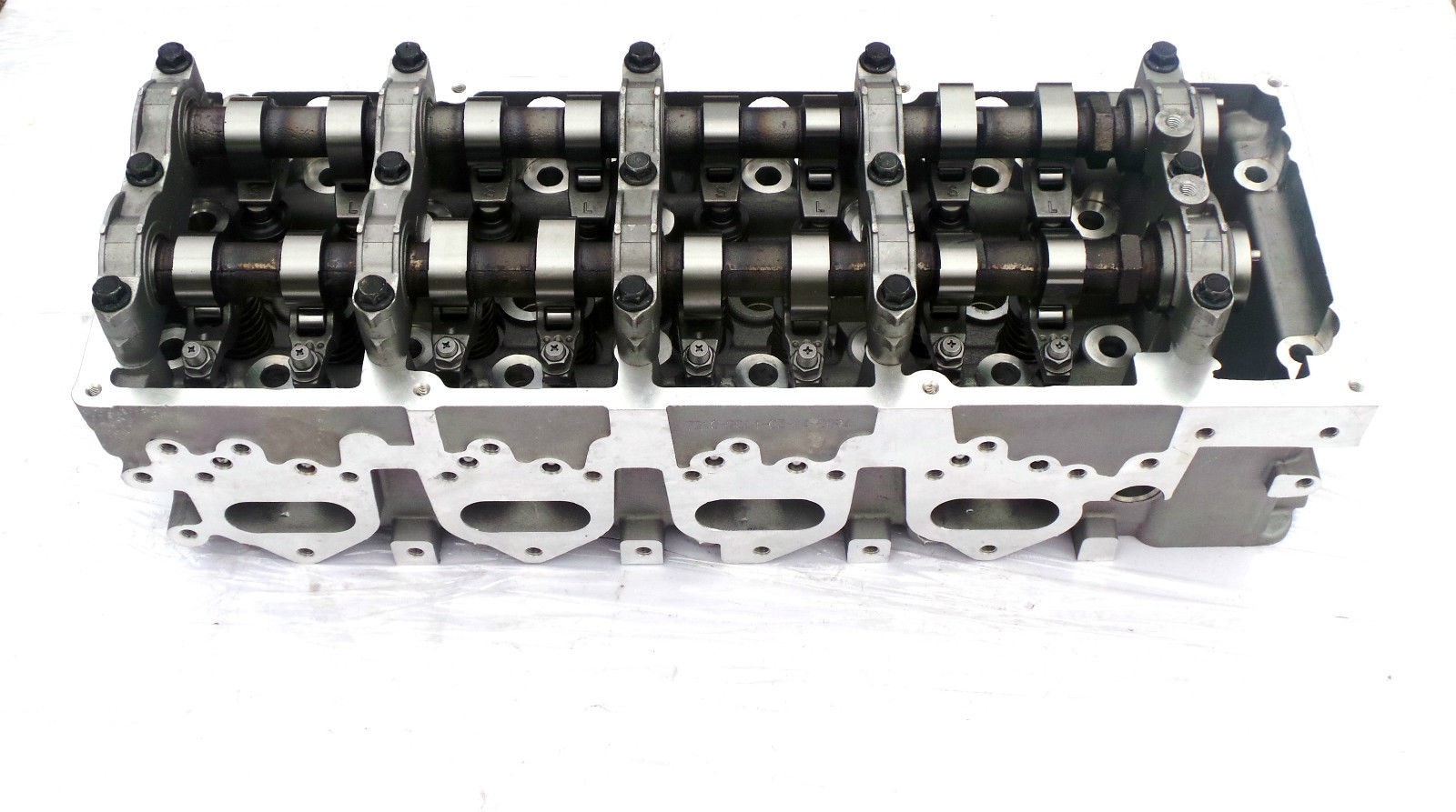 MITSUBISHI SHOGUN PAJERO 3.2TD DiD CYLINDER HEAD NEW COMPLETE 4M41 2001-2006