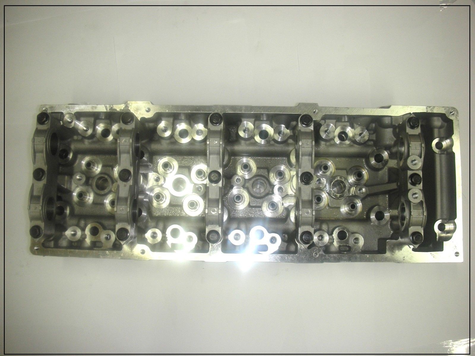 MITSUBISHI PAJERO SHOGUN 4M41T 4M41 T BARE CYLINDER HEAD CYLINDER HEAD >06