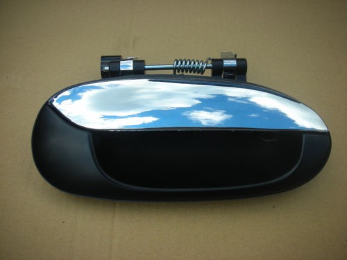 KIA CARENS PASSENGER SIDE FRONT OUTER DOOR HANDLE 2002-2006
