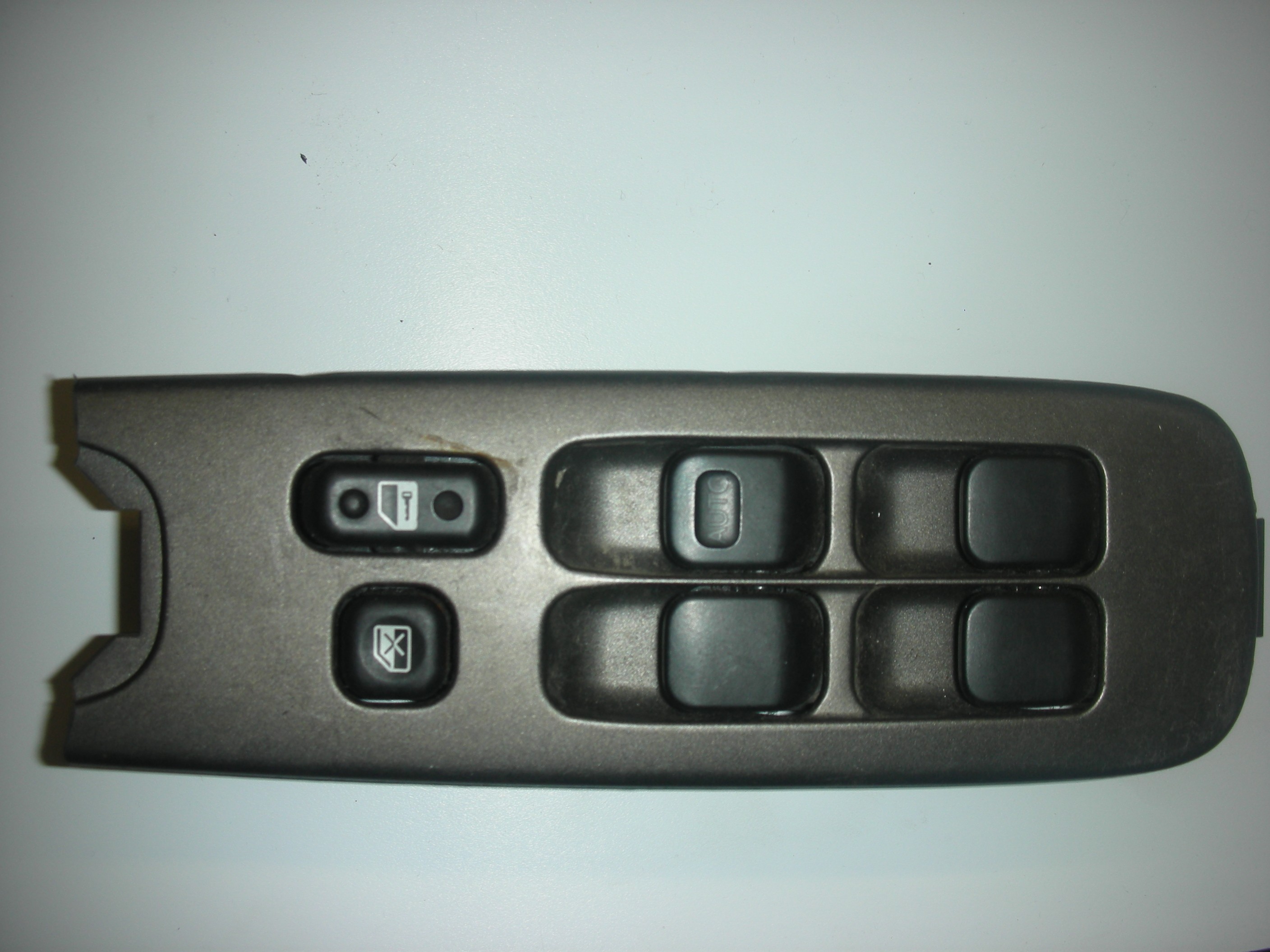 LEXUS IS200 DRIVER SIDE FRONT WINDOW SWITCHES 1999-2005