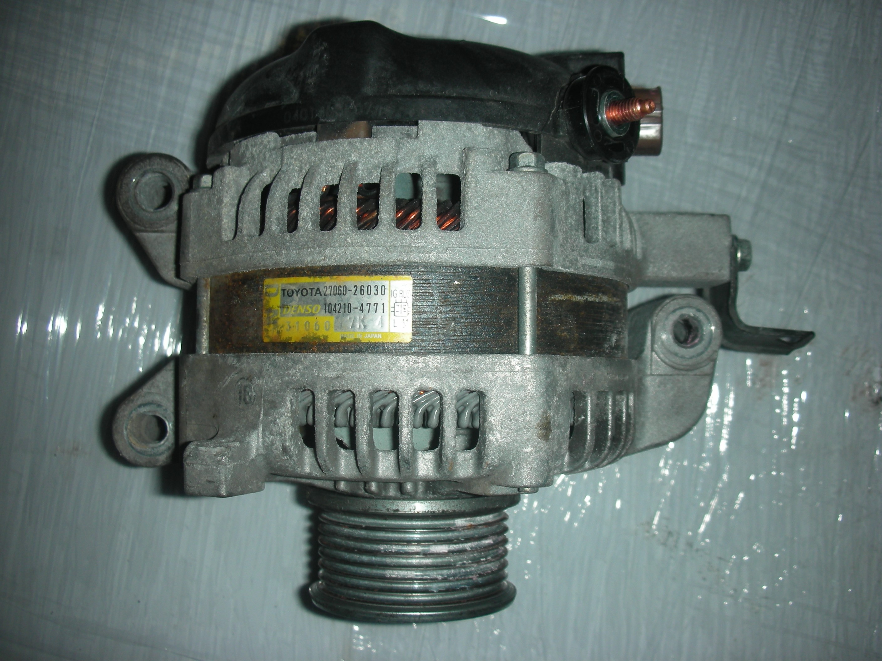 TOYOTA RAV-4 2200 CC DIESEL ALTERNATOR 2008-2009.