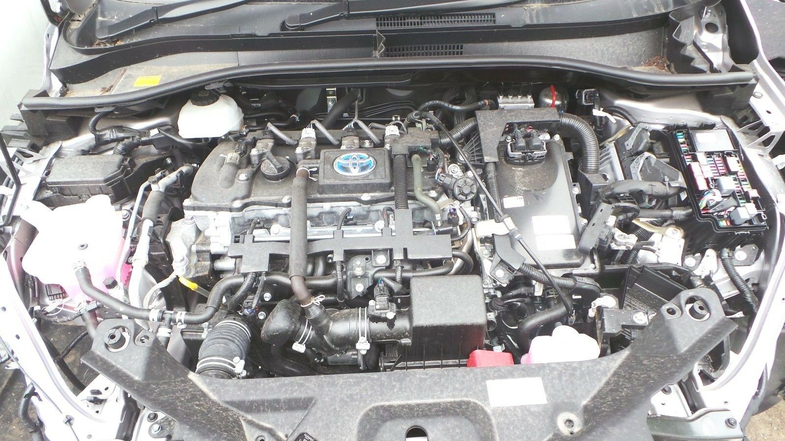 2018 TOYOTA C-HR CHR C-HR 1800CC 1.8 PETROL ENGINE K12B - BREAKING PARTS