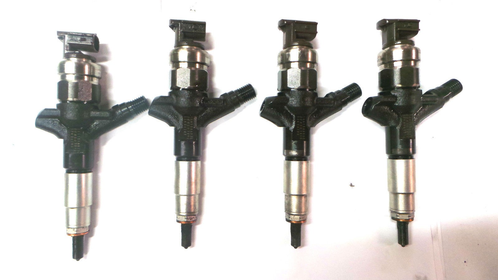 SUBARU OUTBACK 2000CC DIESEL INJECTORS (SET OF 4) PART NUMBER:16613AA020 