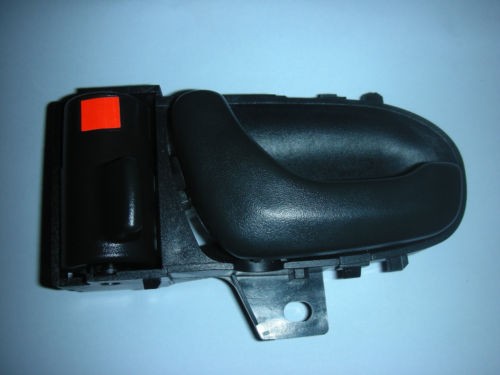 SUZUKI SWIFT PASSENGER SIDE FRONT INNER DOOR HANDLE 1994-2003.