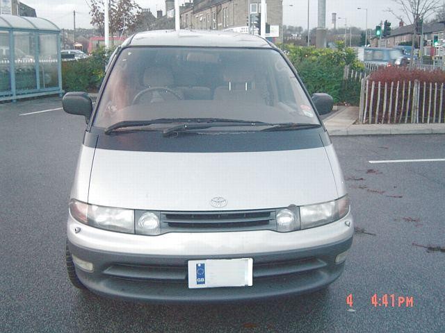 TOYOTA LUCIDA EMINA 2200 1995 GREY Auto Turbo Diesel -