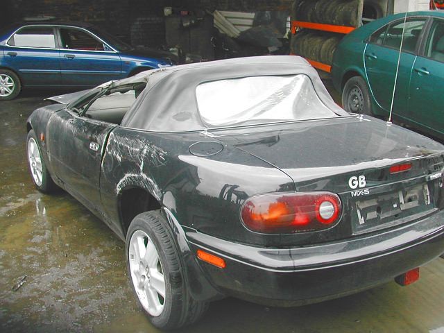 MAZDA MX-5 EUNOS 1600 1993 BLUE Manual Petrol -
