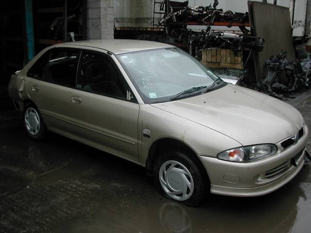 ROVER 600  2300 1998 GREEN Auto Petrol 4 Door