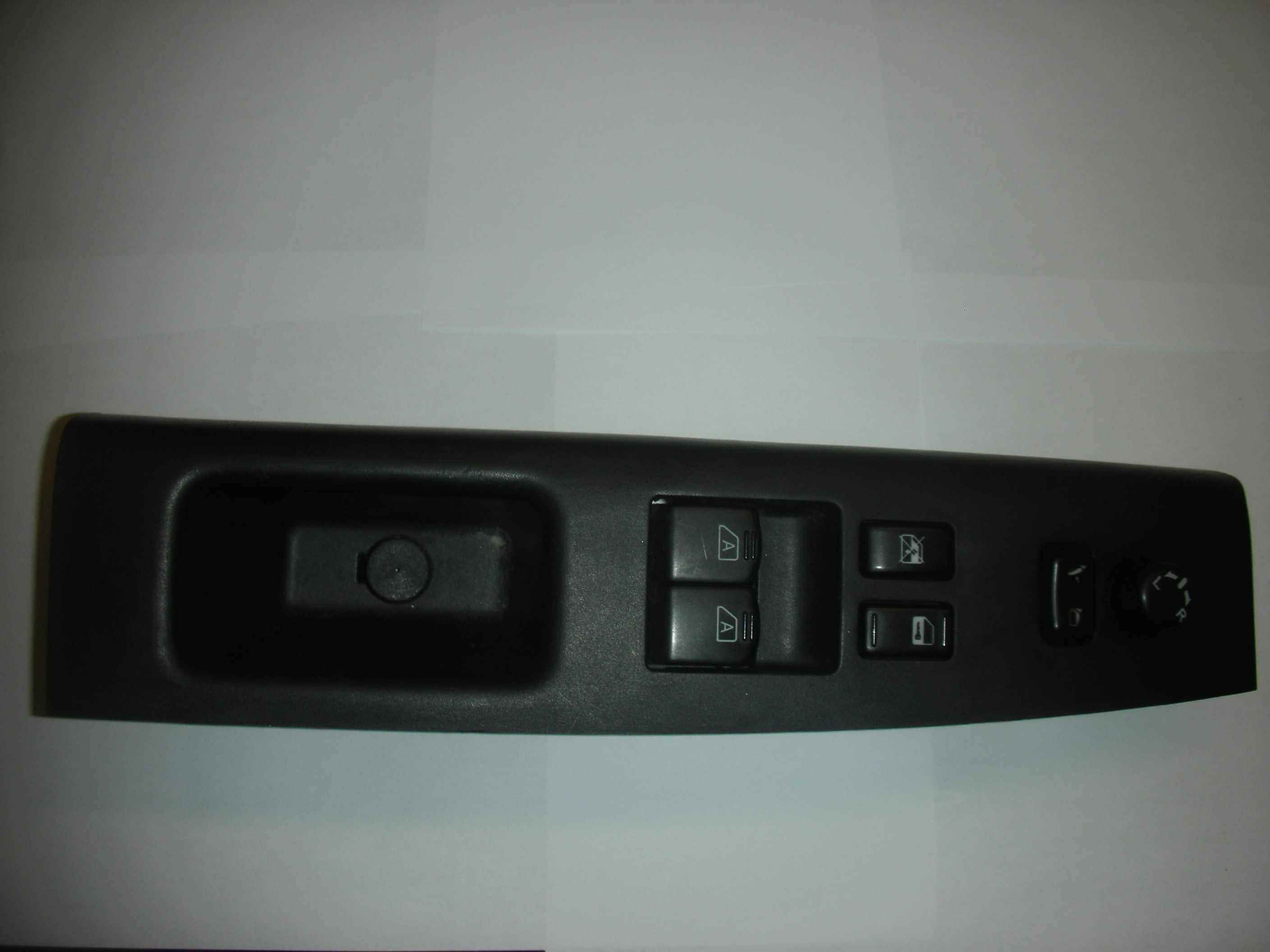 NISSAN 350-Z FAIRLADY POWER WINDOW SWITCH DRIVER SIDE FRONT RHS 2003-2005.