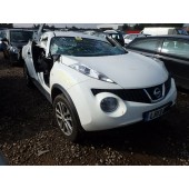 NISSAN JUKE ACENTA 1600 CC WHITE PETROL HATCHBACK BREAKING SPARES NOT SALVAGE 2013
