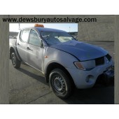 MITSUBISHI L200 DID 2500 CC 4 WORK D/C TURBO DIESEL PICK-UP 2010 BREAKING PARTS