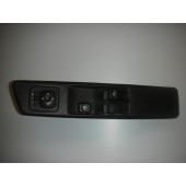 MITSUBISHI SHOGUN DRIVER SIDE FRONT WINDOW SWITCHES 1999-2005